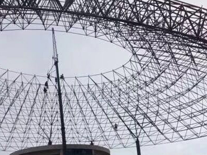 公主岭篮球馆球形网架厂家价格